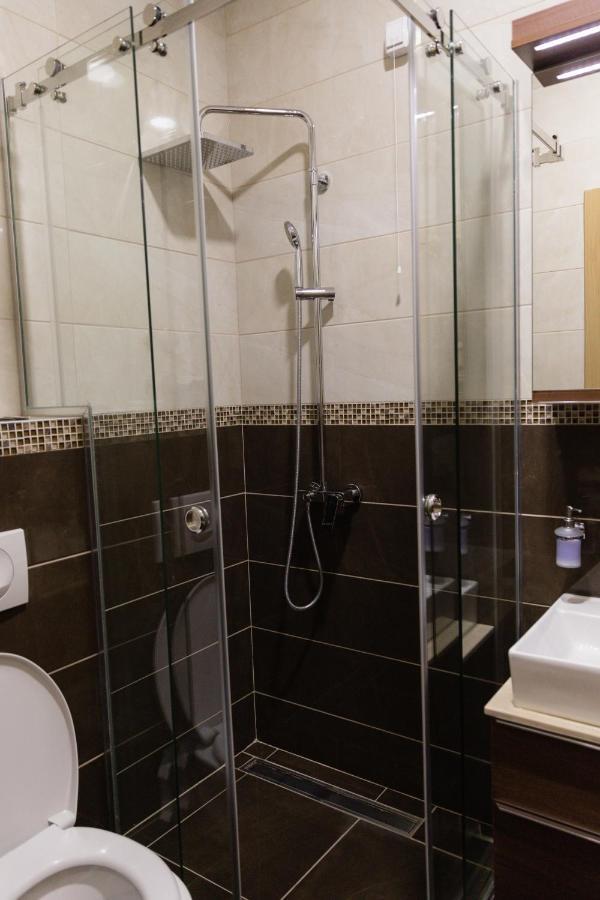 Hotel Kutko Pančevo Esterno foto