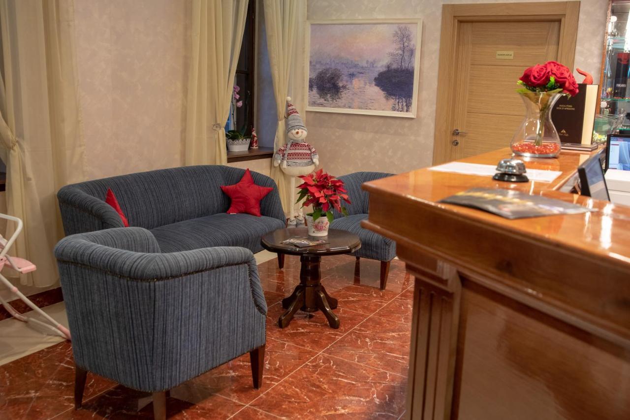 Hotel Kutko Pančevo Esterno foto