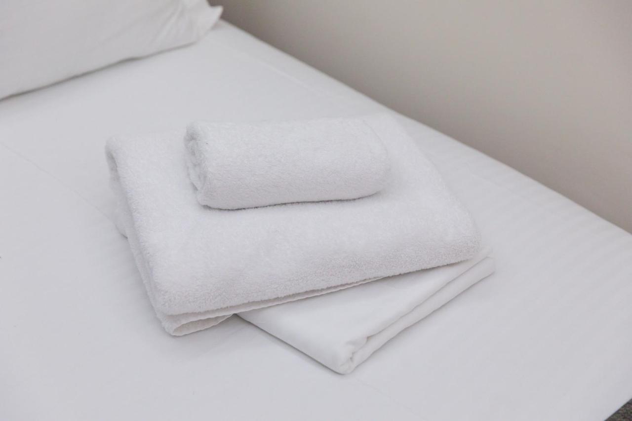 Hotel Kutko Pančevo Esterno foto